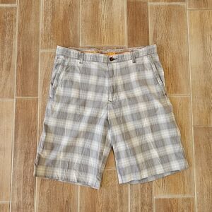 Tommy Bahama Men's Plaid Flat-front Shorts, Size 32 Gray